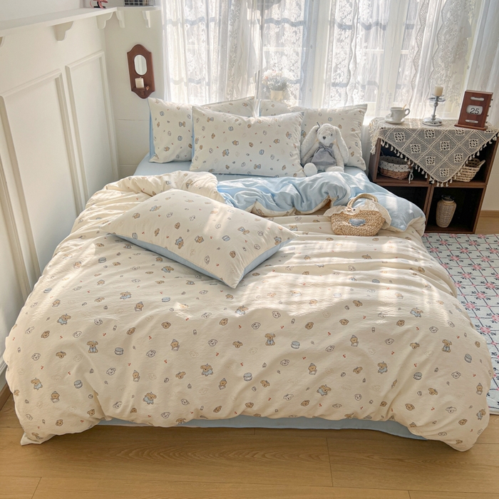 91家纺网 家纺一手货源 找家纺 妖妖家纺 2026新款敲可爱的奶呼呼云感双层纱简约四件套系列 汪汪团簇