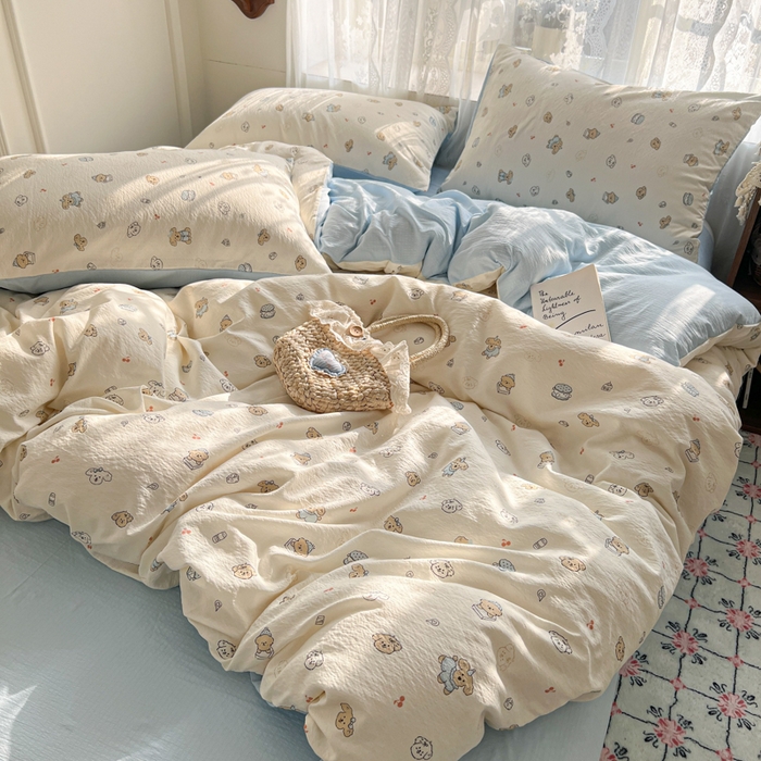 91家纺网 家纺一手货源 找家纺 妖妖家纺 2026新款敲可爱的奶呼呼云感双层纱简约四件套系列 汪汪团簇