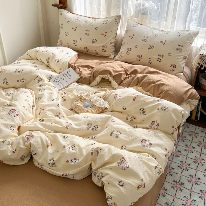 91家纺网 家纺一手货源 找家纺 妖妖家纺 2026新款敲可爱的奶呼呼云感双层纱简约四件套系列 温馨童梦