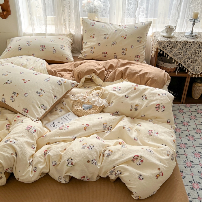 91家纺网 家纺一手货源 找家纺 妖妖家纺 2026新款敲可爱的奶呼呼云感双层纱简约四件套系列 温馨童梦