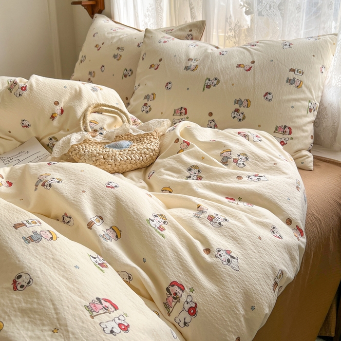 91家纺网 家纺一手货源 找家纺 妖妖家纺 2026新款敲可爱的奶呼呼云感双层纱简约四件套系列 温馨童梦