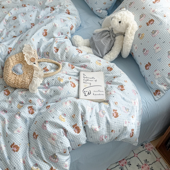 91家纺网 家纺一手货源 找家纺 妖妖家纺 2026新款敲可爱的奶呼呼云感双层纱简约四件套系列 小狗伙伴