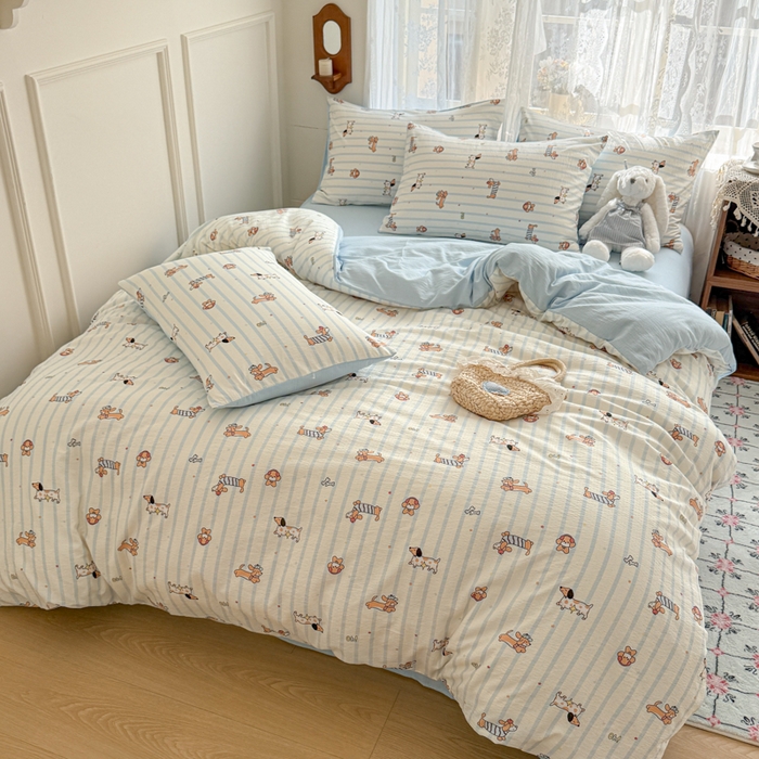 91家纺网 家纺一手货源 找家纺 妖妖家纺 2026新款敲可爱的奶呼呼云感双层纱简约四件套系列 治愈小狗