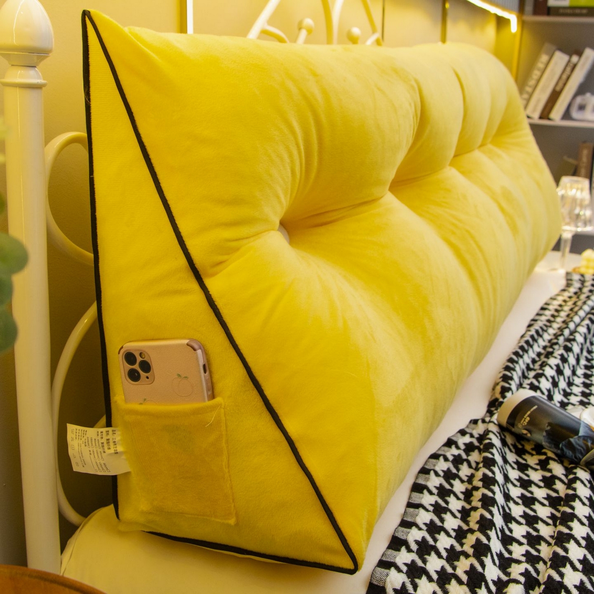 91家纺网 家纺一手货源 找家纺 沐沐家纺 2026新款宝宝绒三角大靠垫 黄色