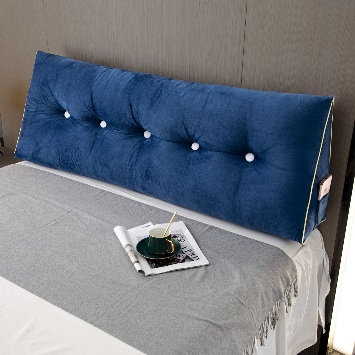 91家纺网 家纺一手货源 找家纺 沐沐家纺 2026新款宝宝绒三角大靠垫 深蓝