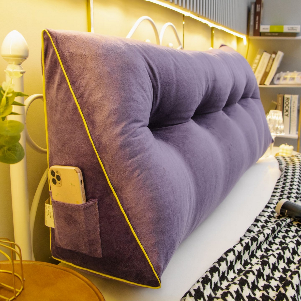 91家纺网 家纺一手货源 找家纺 沐沐家纺 2026新款宝宝绒三角大靠垫 紫色