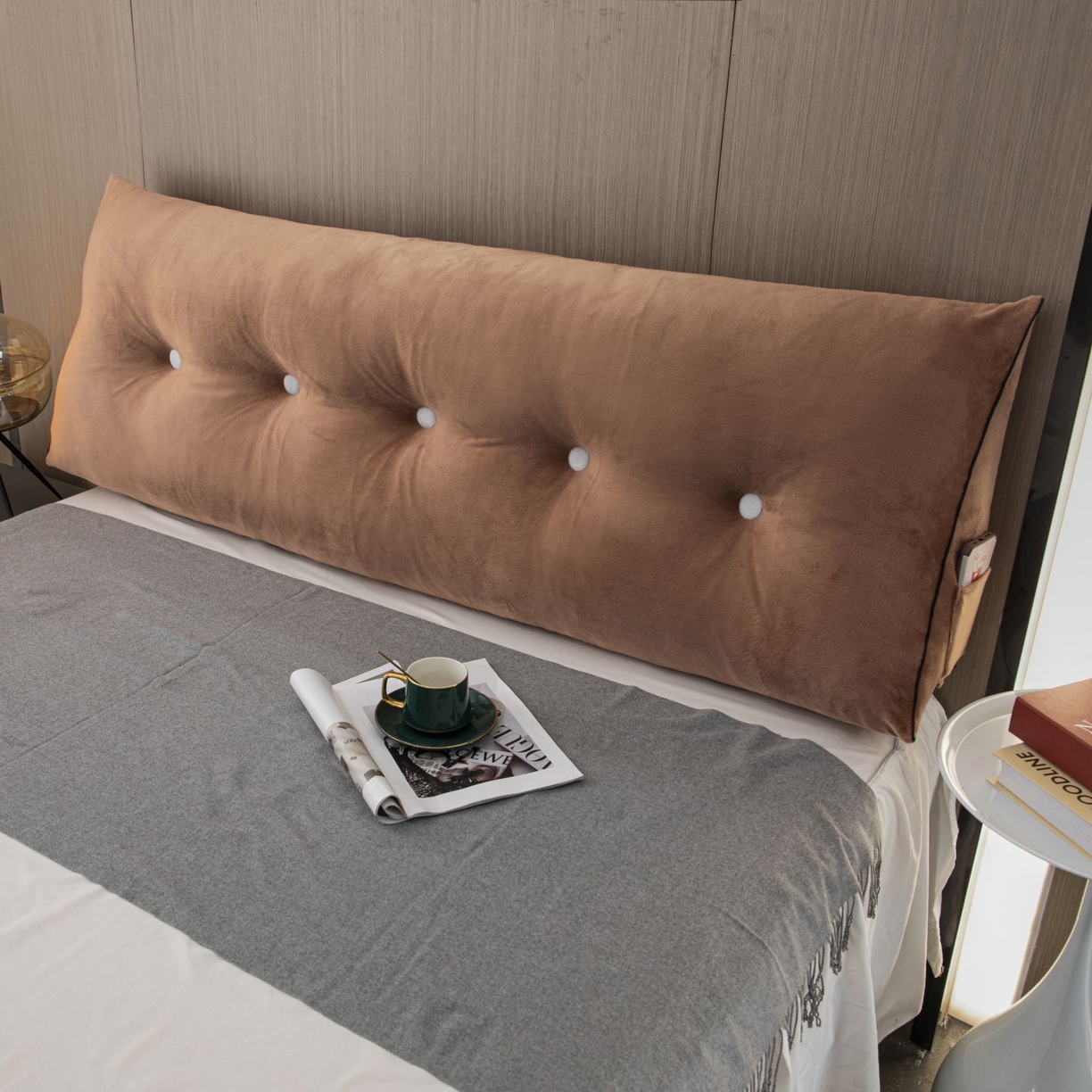 91家纺网 家纺一手货源 找家纺 沐沐家纺 2026新款宝宝绒三角大靠垫 棕色