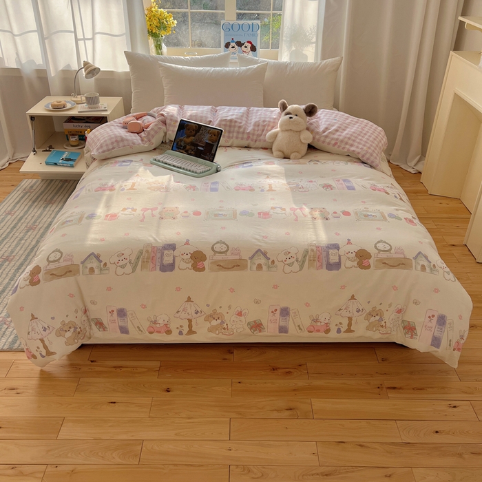 91家纺网 家纺一手货源 找家纺 六巷胡同 2026新款40支全棉13070卡通单品被套 欢乐课堂趴