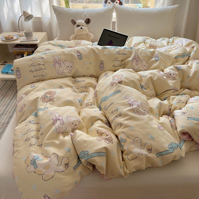 91家纺网 家纺一手货源 找家纺 六巷胡同 2026新款40支全棉13070卡通单品被套 猫咪甜甜圈