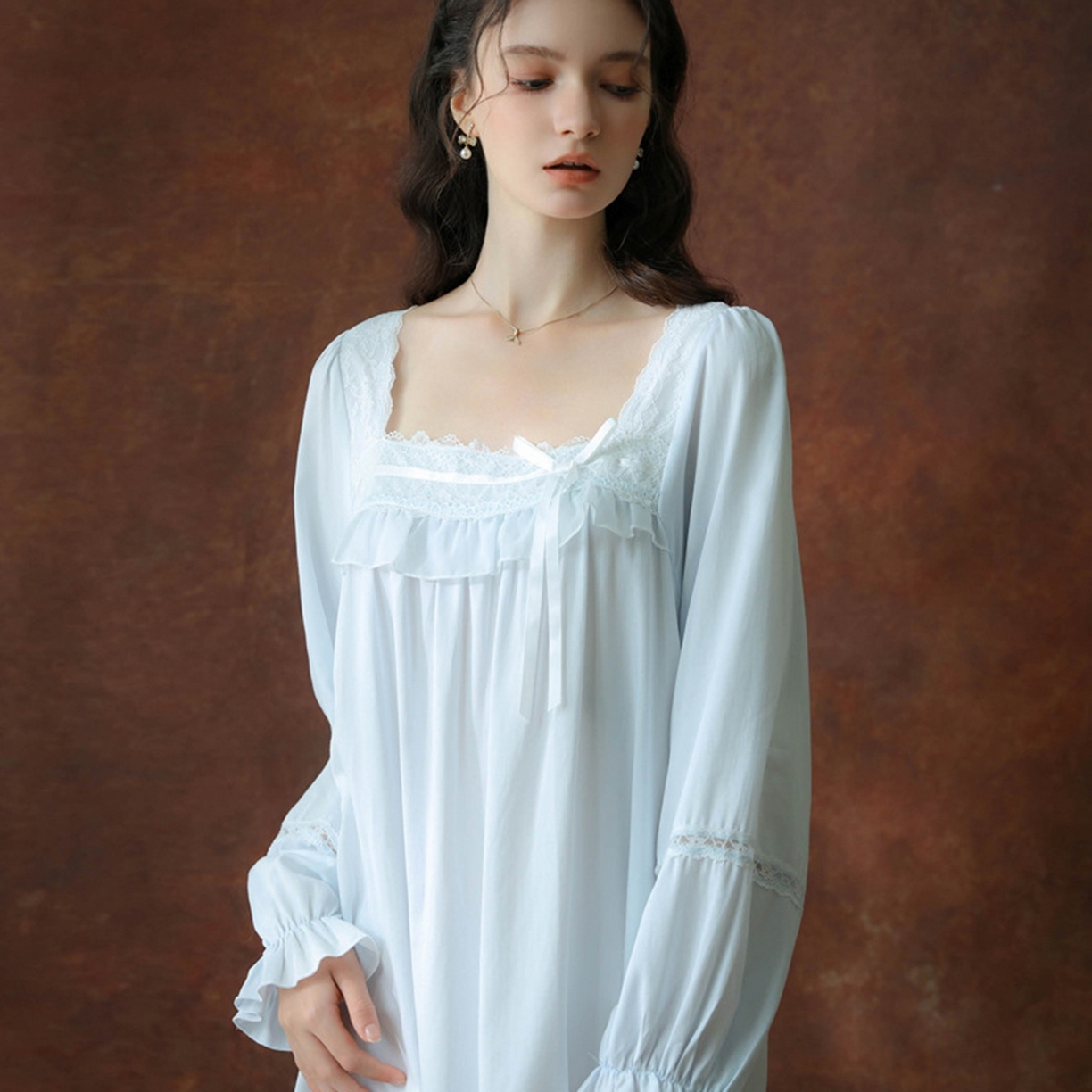 91家纺网 家纺一手货源 找家纺 洛兰沙家居馆 2026新款长袖睡裙宫廷风甜美公主法式复古宽松圆领新款女春秋针织棉睡衣 蓝色