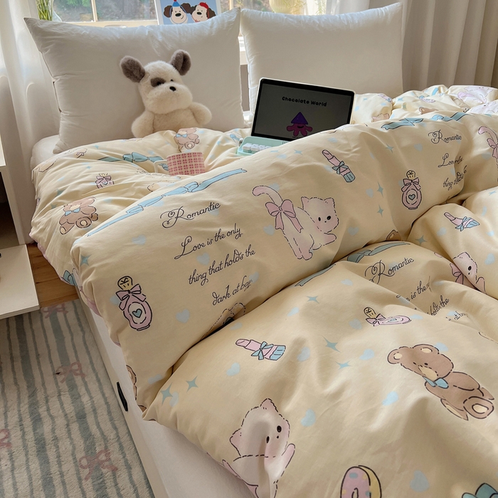 91家纺网 家纺一手货源 找家纺 六巷胡同 2026新款40支全棉13070卡通单品被套 猫咪甜甜圈