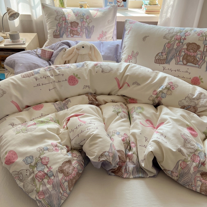 91家纺网 家纺一手货源 找家纺 六巷胡同 2026新款40支全棉13070卡通单品被套 秘境花园熊