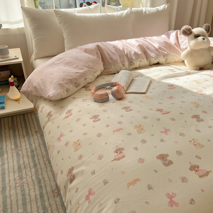 91家纺网 家纺一手货源 找家纺 六巷胡同 2026新款40支全棉13070卡通单品被套 派对害羞狗