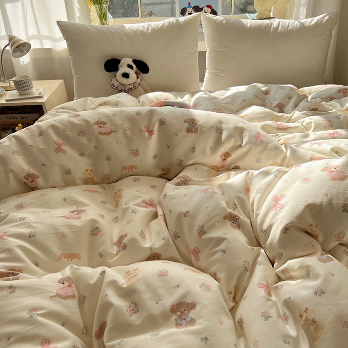 91家纺网 家纺一手货源 找家纺 六巷胡同 2026新款40支全棉13070卡通单品被套 派对害羞狗