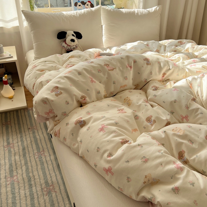 91家纺网 家纺一手货源 找家纺 六巷胡同 2026新款40支全棉13070卡通单品被套 派对害羞狗