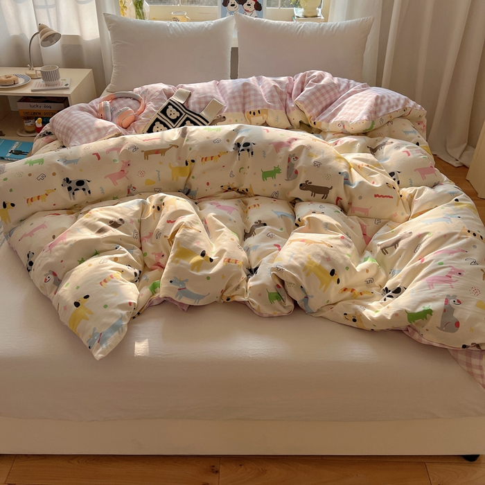 91家纺网 家纺一手货源 找家纺 六巷胡同 2026新款40支全棉13070卡通单品被套 趣味斑点狗