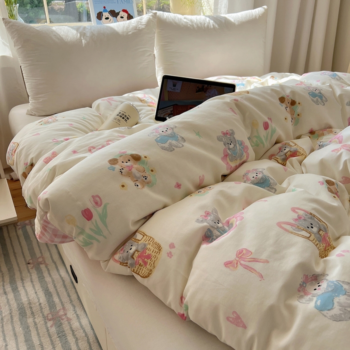 91家纺网 家纺一手货源 找家纺 六巷胡同 2026新款40支全棉13070卡通单品被套 郁金香狗狗