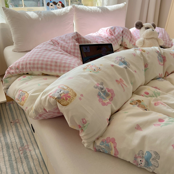 91家纺网 家纺一手货源 找家纺 六巷胡同 2026新款40支全棉13070卡通单品被套 郁金香狗狗