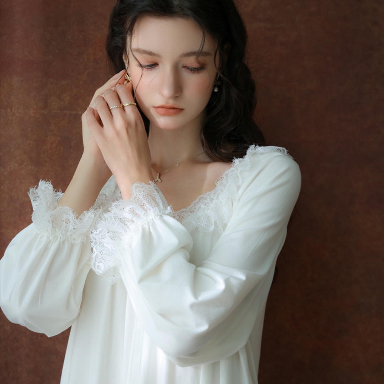 91家纺网 家纺一手货源 找家纺 （总）洛兰沙家居馆 2026新款长袖睡裙宫廷风甜美公主法式复古宽松圆领新款女春秋针织棉睡衣