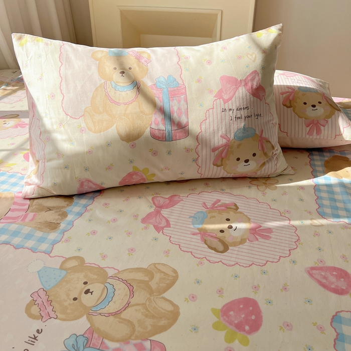 六巷胡同 2026新款40支全棉13070卡通单品枕套 草莓甜心犬