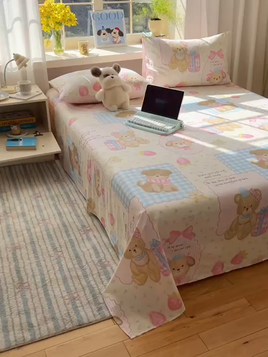 91家纺网 家纺一手货源 找家纺 六巷胡同 2026新款40支全棉13070卡通单品枕套 草莓甜心犬