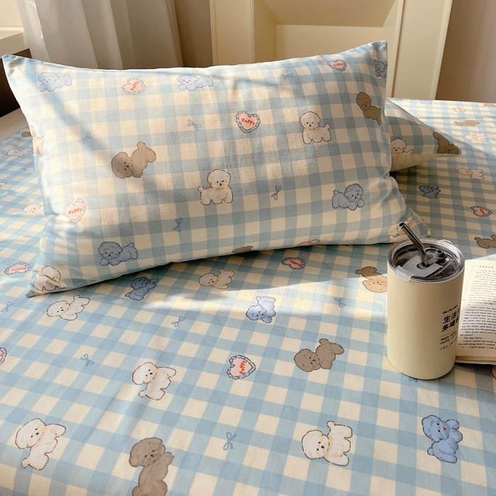 六巷胡同 2026新款40支全棉13070卡通单品枕套 蓝格奶油狗