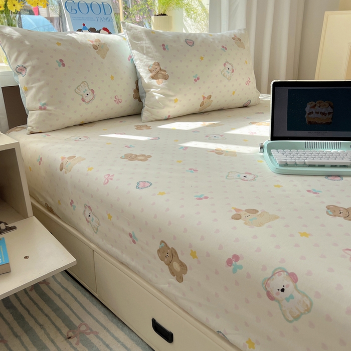 91家纺网 家纺一手货源 找家纺 六巷胡同 2026新款40支全棉13070卡通单品枕套 奶油甜心熊