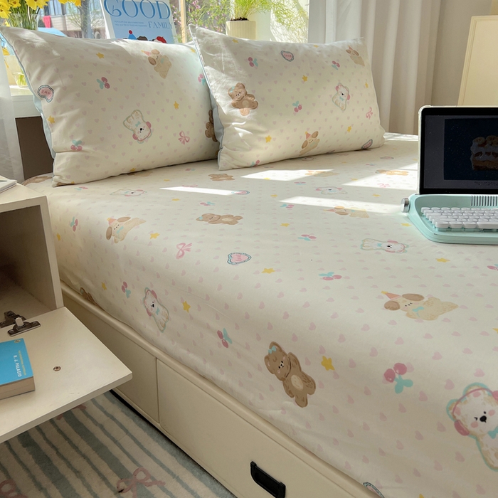 91家纺网 家纺一手货源 找家纺 六巷胡同 2026新款40支全棉13070卡通单品枕套 奶油甜心熊