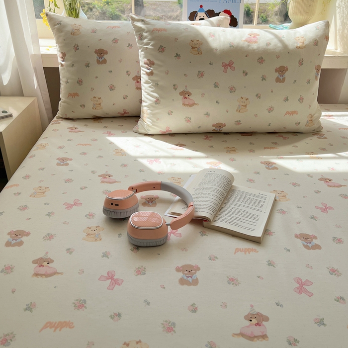 91家纺网 家纺一手货源 找家纺 六巷胡同 2026新款40支全棉13070卡通单品枕套 派对害羞狗