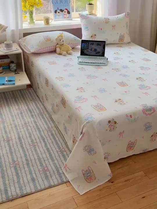 91家纺网 家纺一手货源 找家纺 六巷胡同 2026新款40支全棉13070卡通单品枕套 郁金香狗狗