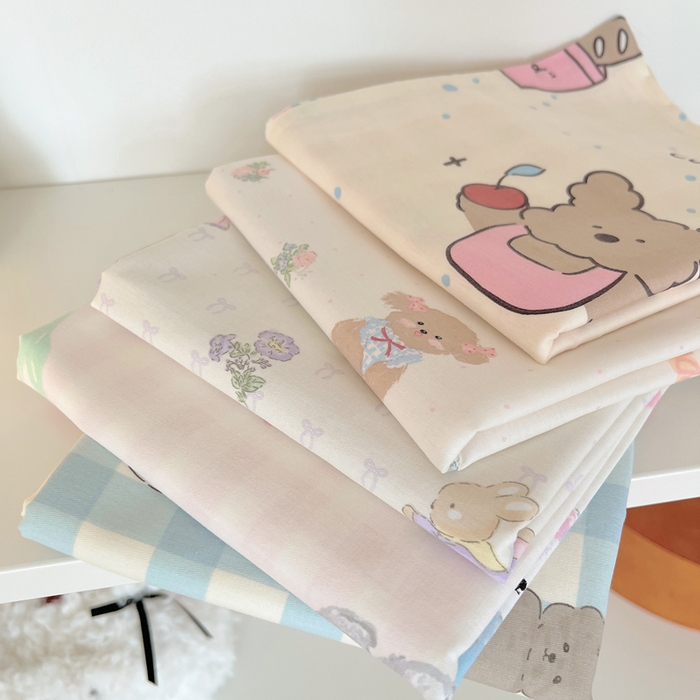 91家纺网 家纺一手货源 找家纺 六巷胡同 2026新款40支全棉13070卡通单品枕套 枕套叠拍图