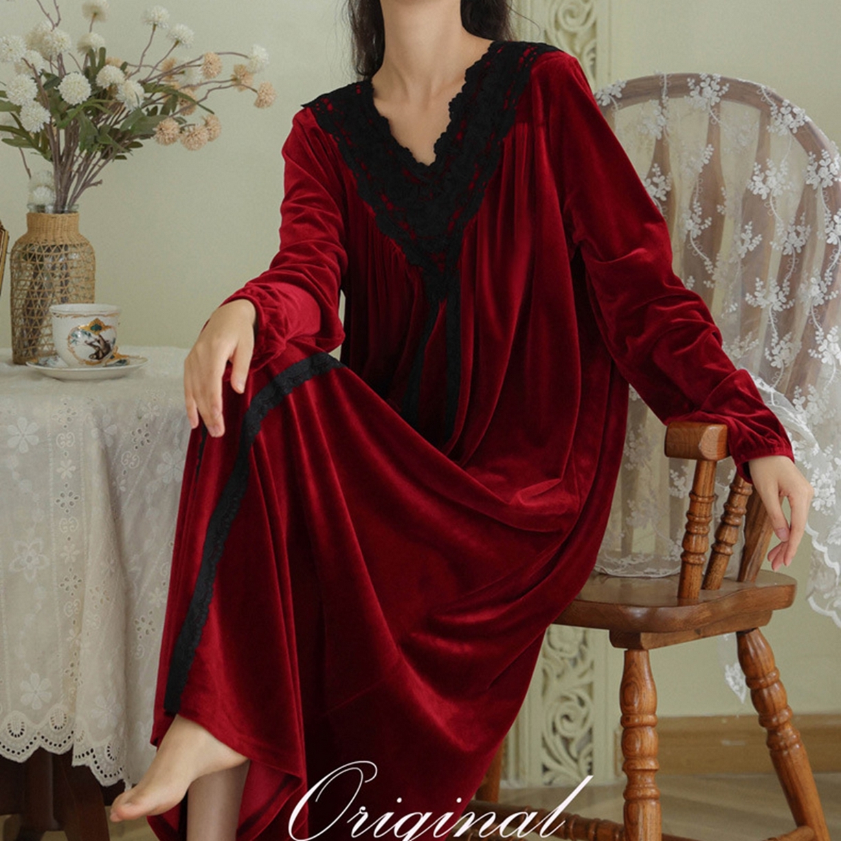 91家纺网 家纺一手货源 找家纺 洛兰沙家居馆 2026新款秋冬宽松复古宫廷绒款V领睡裙睡袍长袖长款公主保暖家居服绒睡衣 红色