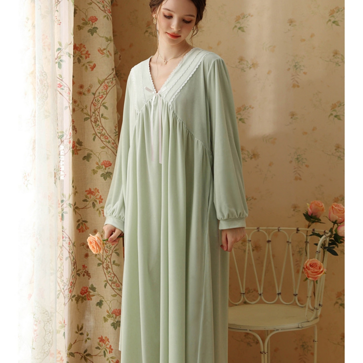 91家纺网 家纺一手货源 找家纺 洛兰沙家居馆 2026秋冬新款宽松V领加厚款睡裙睡袍 绿色