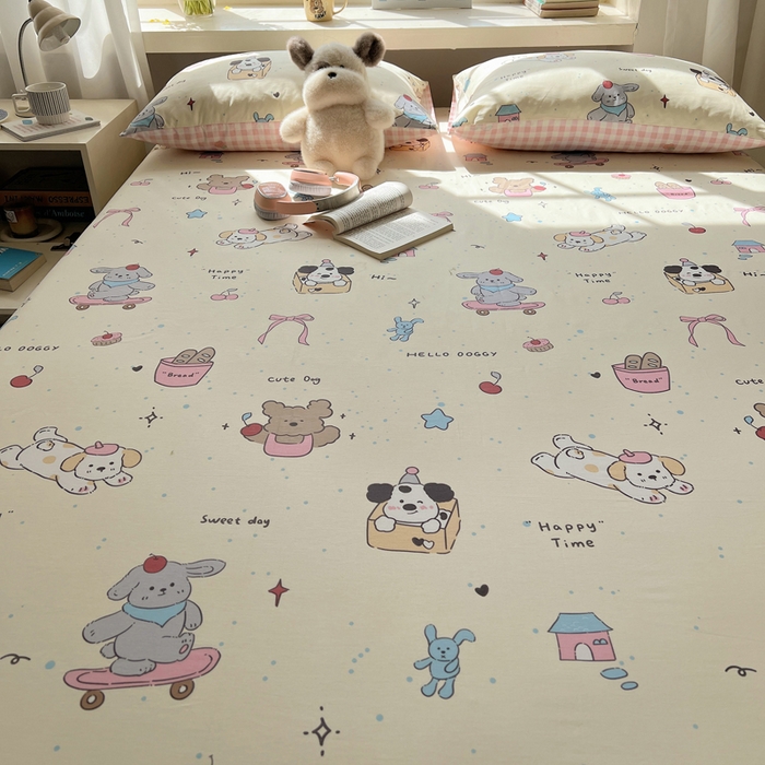 91家纺网 家纺一手货源 找家纺 六巷胡同 2026新款40支全棉13070卡通单品床笠 法棍滑板狗