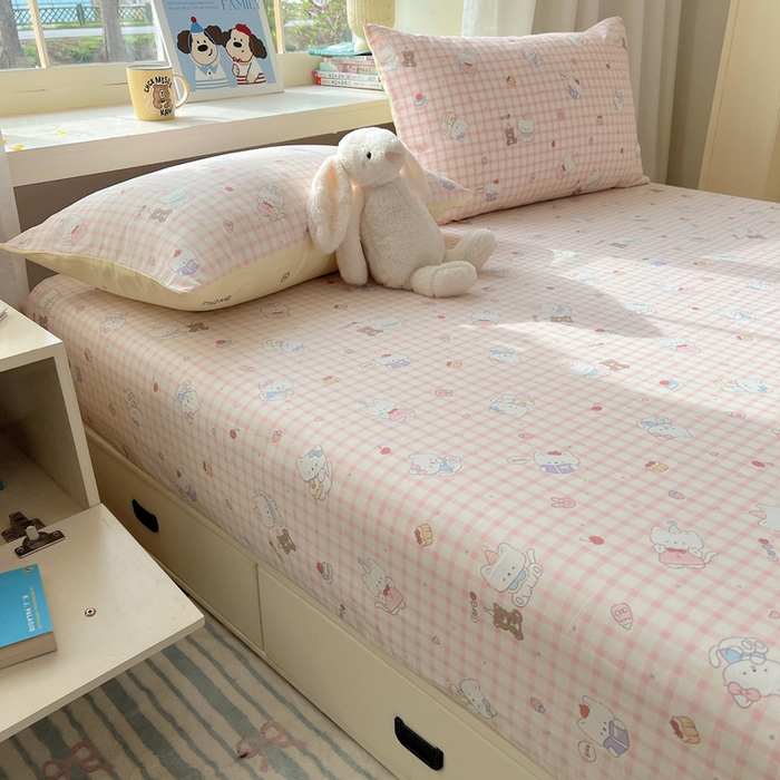 91家纺网 家纺一手货源 找家纺 六巷胡同 2026新款40支全棉13070卡通单品床笠 卡哇伊猫咪