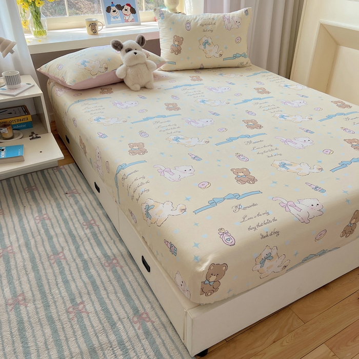 91家纺网 家纺一手货源 找家纺 六巷胡同 2026新款40支全棉13070卡通单品床笠 猫咪甜甜圈