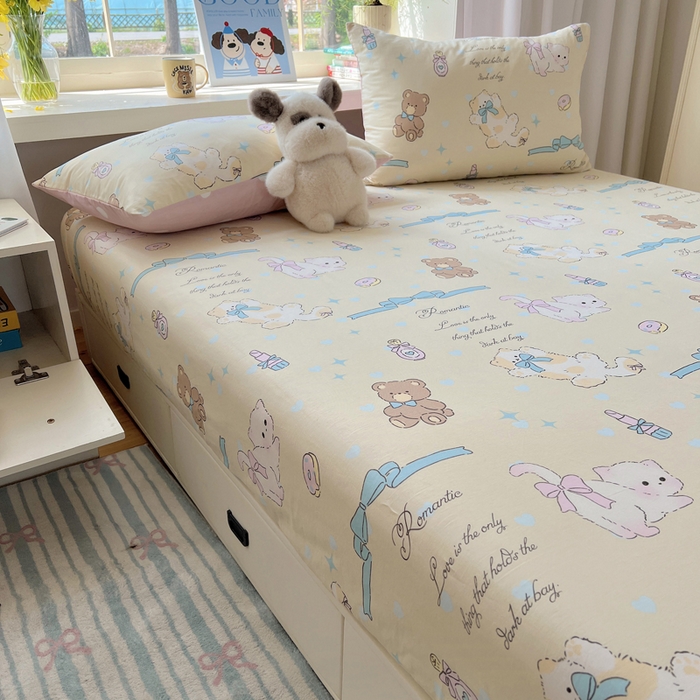 91家纺网 家纺一手货源 找家纺 六巷胡同 2026新款40支全棉13070卡通单品床笠 猫咪甜甜圈