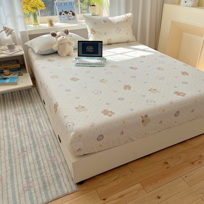 91家纺网 家纺一手货源 找家纺 六巷胡同 2026新款40支全棉13070卡通单品床笠 奶油甜心熊