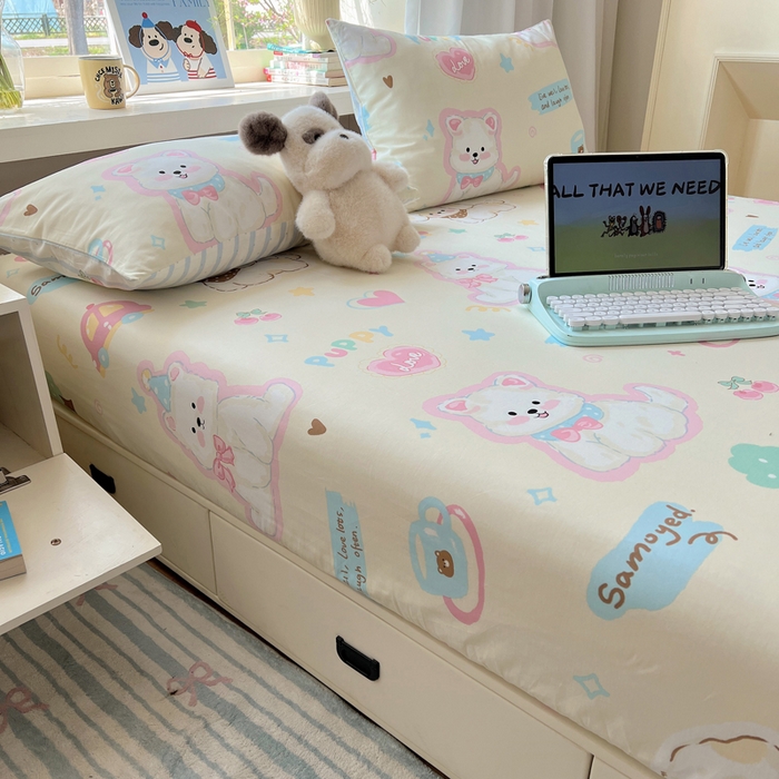 91家纺网 家纺一手货源 找家纺 六巷胡同 2026新款40支全棉13070卡通单品床笠 泡芙萌趣狗