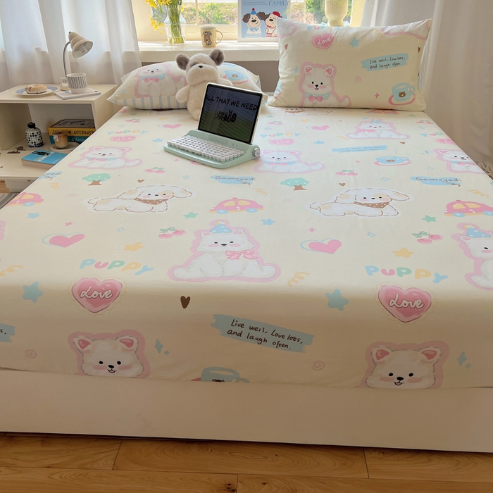 91家纺网 家纺一手货源 找家纺 六巷胡同 2026新款40支全棉13070卡通单品床笠 泡芙萌趣狗