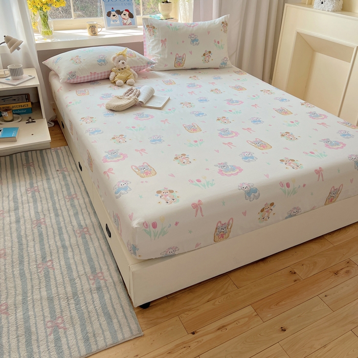 91家纺网 家纺一手货源 找家纺 六巷胡同 2026新款40支全棉13070卡通单品床笠 郁金香狗狗