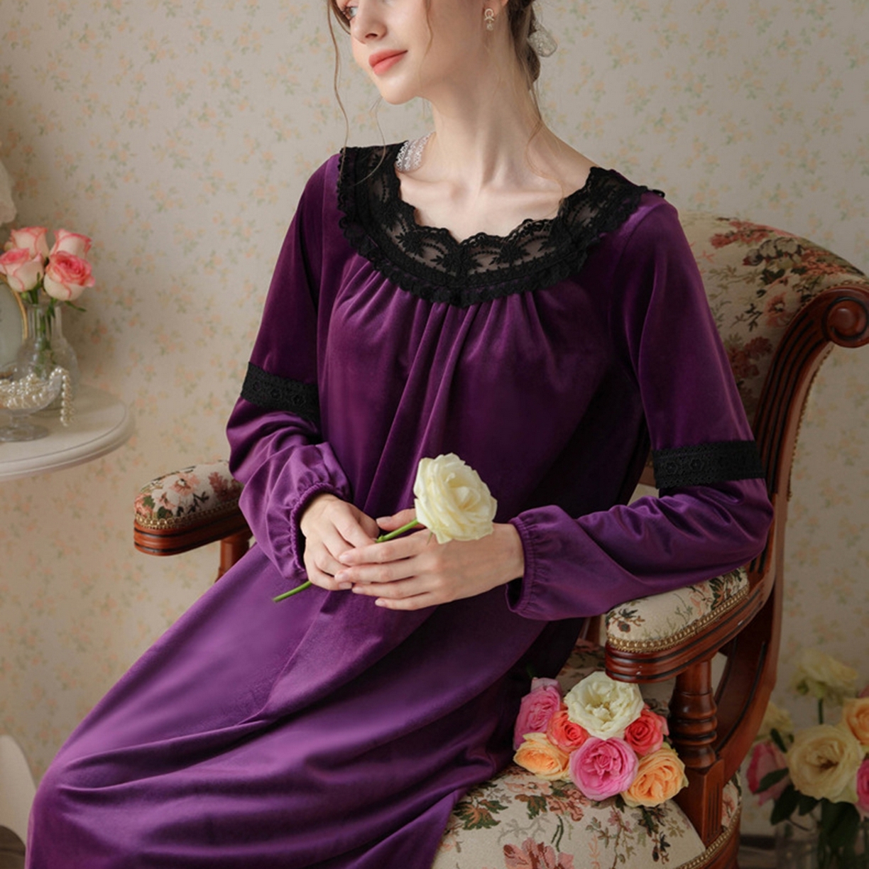 （总）洛兰沙家居馆 2026新款秋冬宽松复古蕾丝丝绒睡裙少女厚长袖长款公主风蓄热保暖家居服绒睡衣