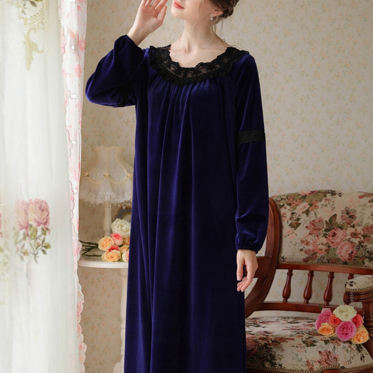 91家纺网 家纺一手货源 找家纺 洛兰沙家居馆 2026新款秋冬宽松复古蕾丝丝绒睡裙少女厚长袖长款公主风蓄热保暖家居服绒睡衣 蓝色