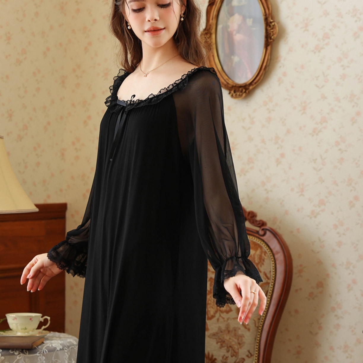 91家纺网 家纺一手货源 找家纺 洛兰沙家居馆 2026新款宫廷风甜美公主法式复古宽松圆领女春秋针织棉长袖睡衣睡裙 黑色