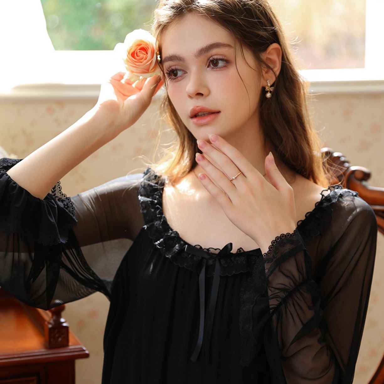 91家纺网 家纺一手货源 找家纺 洛兰沙家居馆 2026新款宫廷风甜美公主法式复古宽松圆领女春秋针织棉长袖睡衣睡裙 黑色