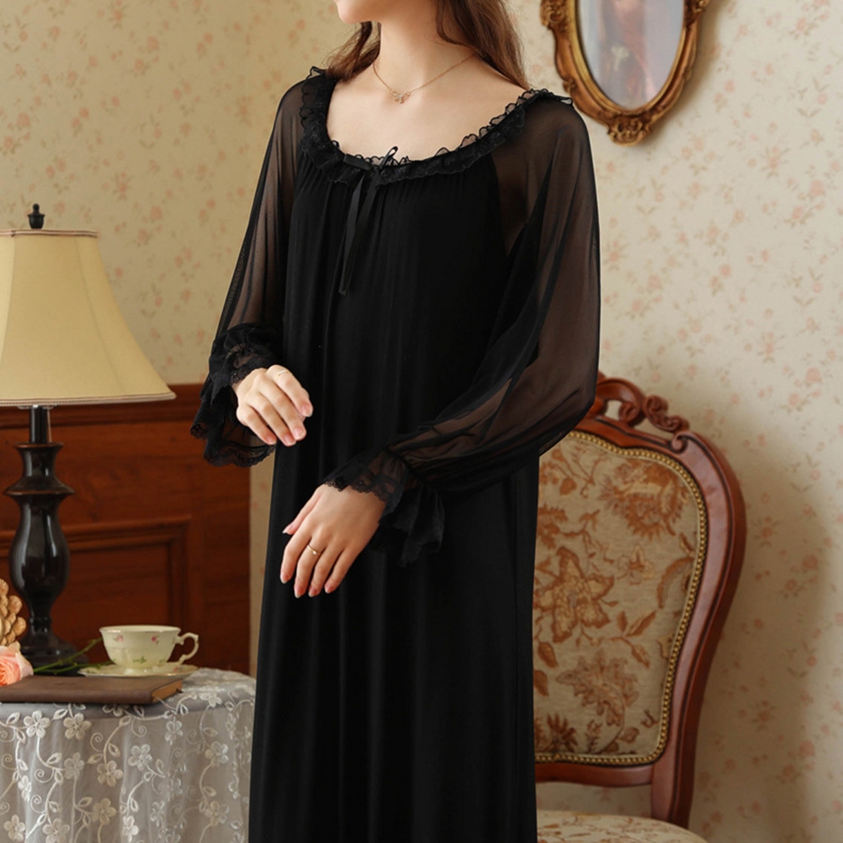 91家纺网 家纺一手货源 找家纺 洛兰沙家居馆 2026新款宫廷风甜美公主法式复古宽松圆领女春秋针织棉长袖睡衣睡裙 黑色