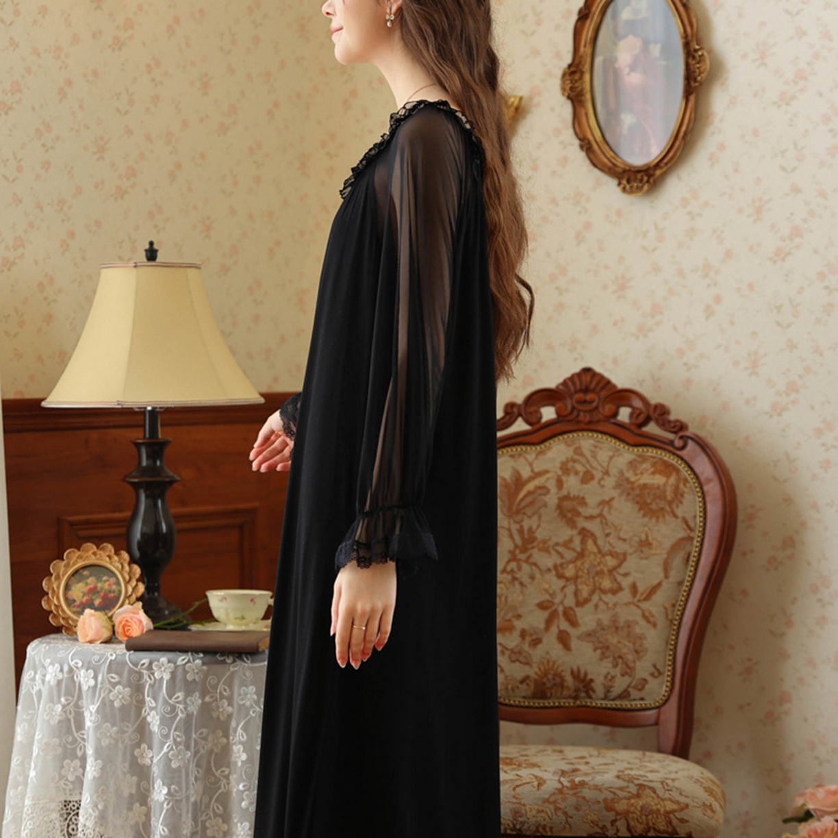 91家纺网 家纺一手货源 找家纺 洛兰沙家居馆 2026新款宫廷风甜美公主法式复古宽松圆领女春秋针织棉长袖睡衣睡裙 黑色