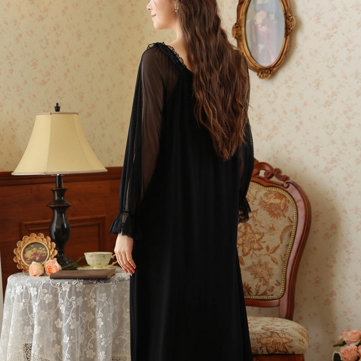 91家纺网 家纺一手货源 找家纺 洛兰沙家居馆 2026新款宫廷风甜美公主法式复古宽松圆领女春秋针织棉长袖睡衣睡裙 黑色