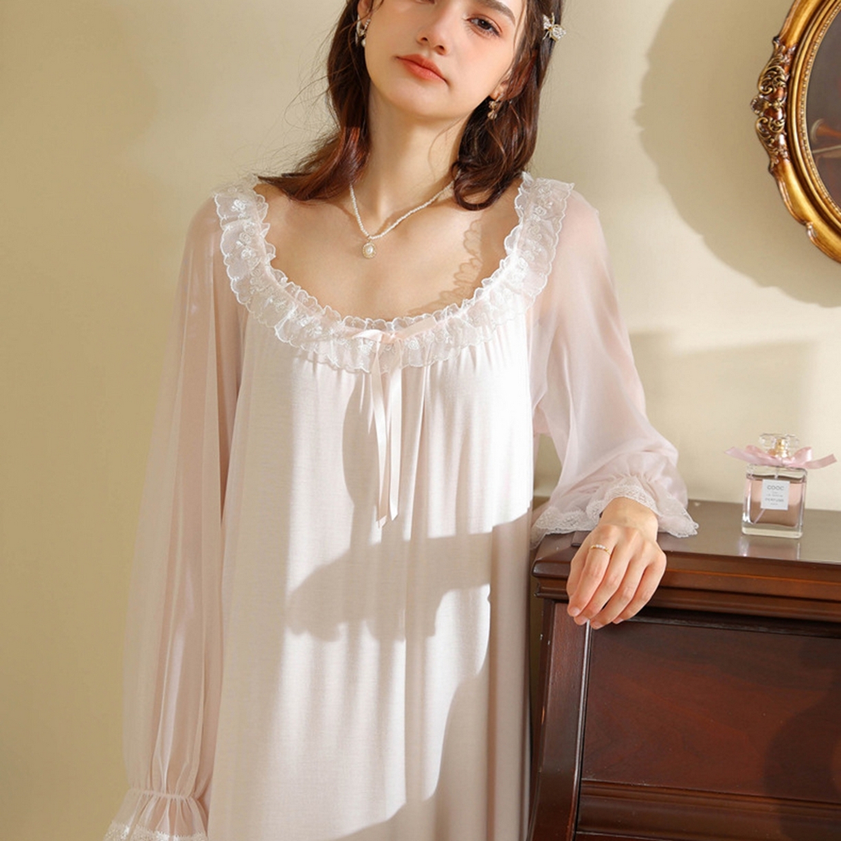 91家纺网 家纺一手货源 找家纺 洛兰沙家居馆 2026新款宫廷风甜美公主法式复古宽松圆领女春秋针织棉长袖睡衣睡裙 粉色