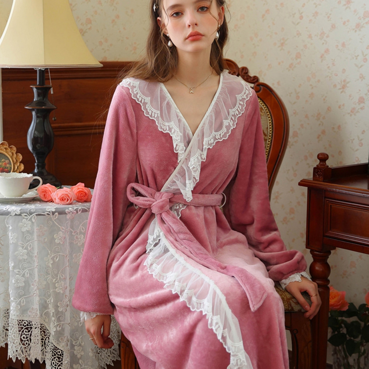 91家纺网 家纺一手货源 找家纺 （总）洛兰沙家居馆 2026新款秋冬宽松复古宫廷绒睡袍少女厚长袖长款公主加厚保暖家居服绒睡衣